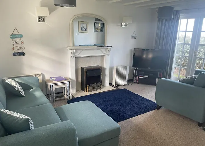 Tudor Cottage Hayle - A Family & Pooch Favourite