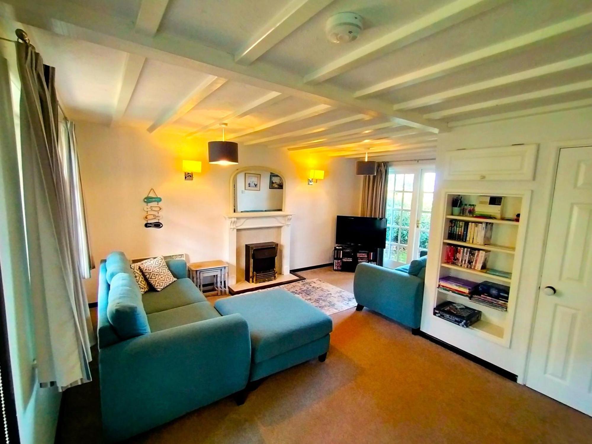 Tudor - A Family & Pooch Favourite Holiday home