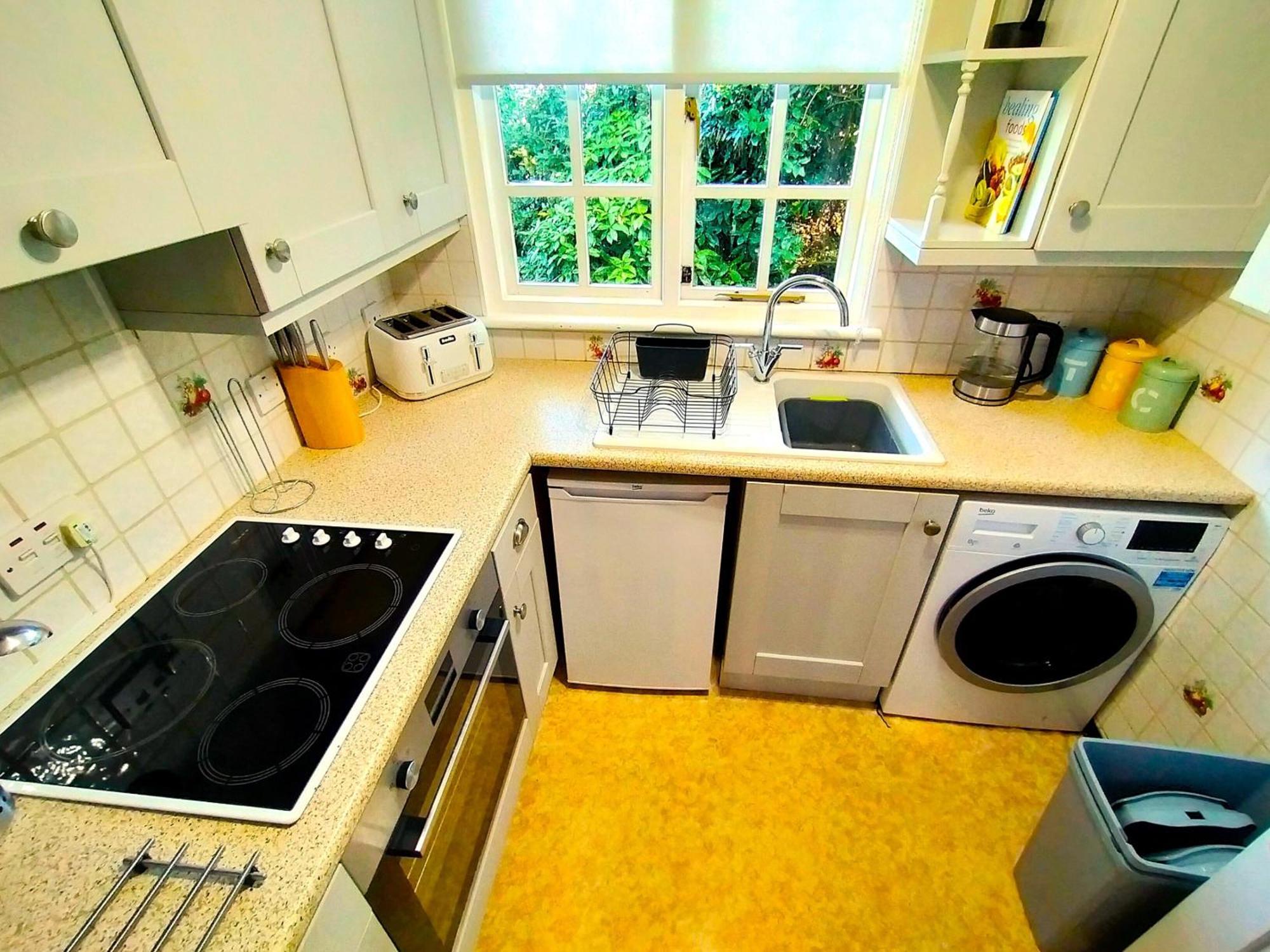Holiday home Tudor - A Family & Pooch Favourite *
