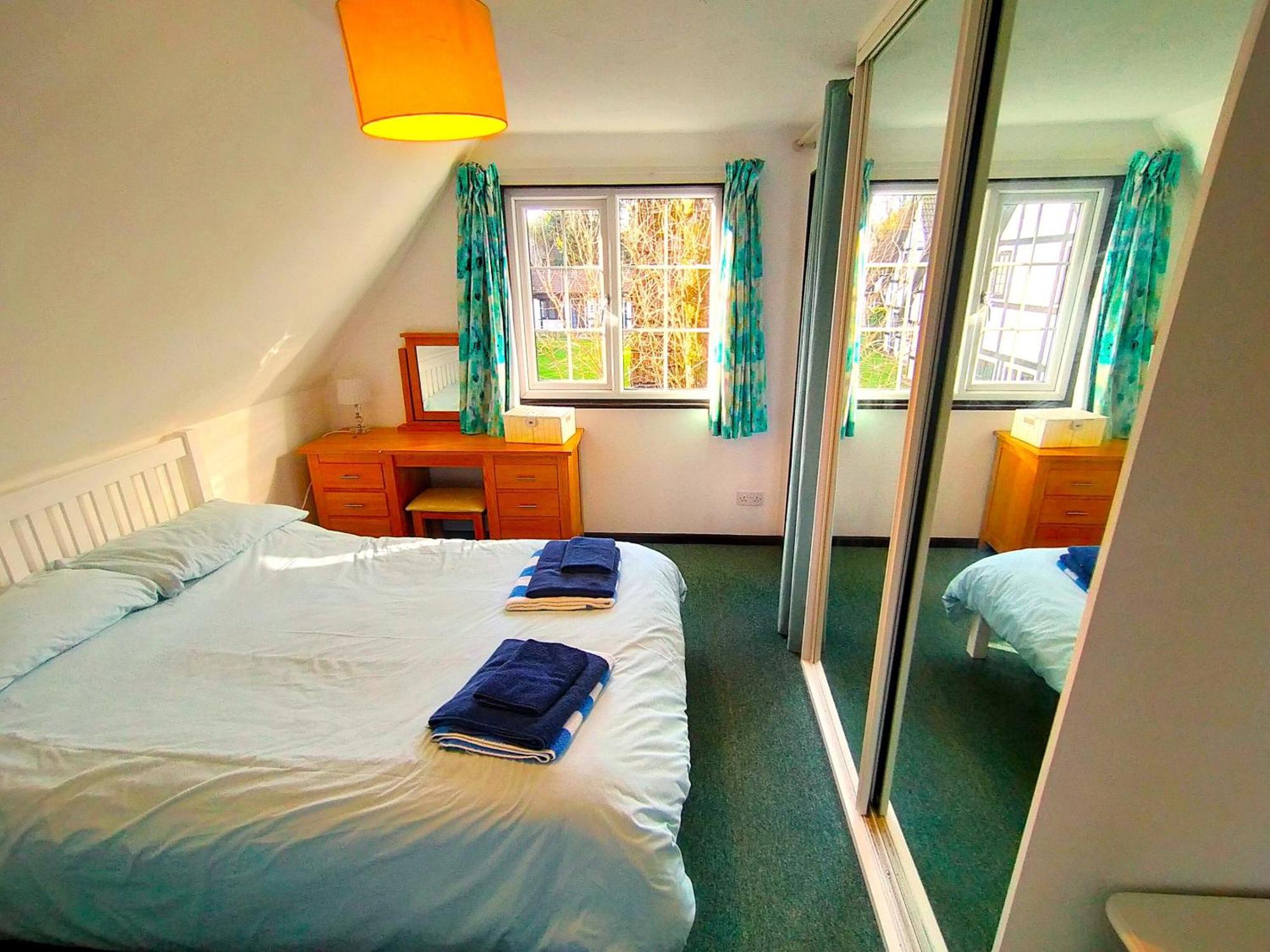 Tudor - A Family & Pooch Favourite Holiday home Hayle